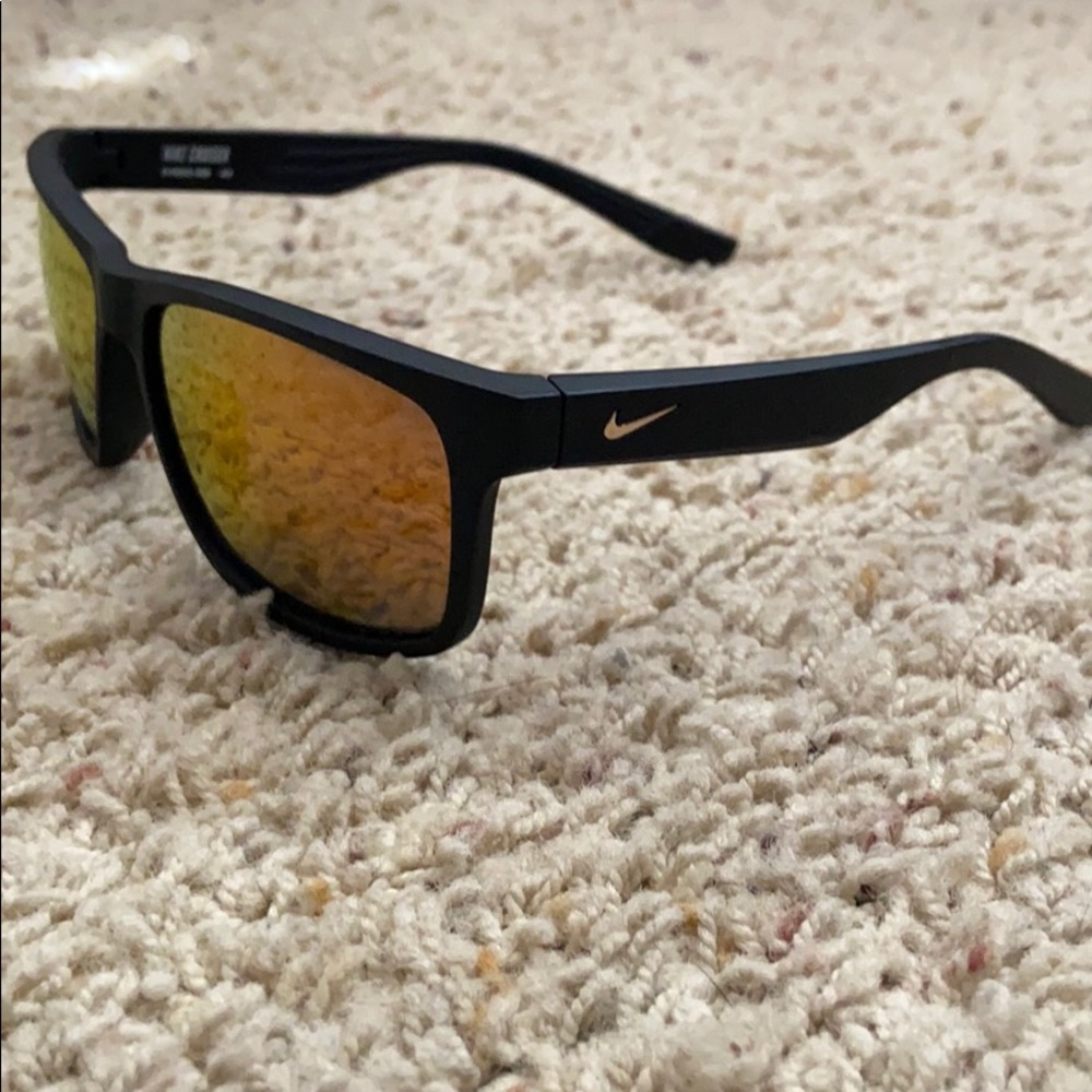 Nike cruiser men’s sunglasses
